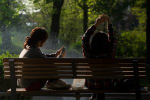 bench-chilling-friends-798