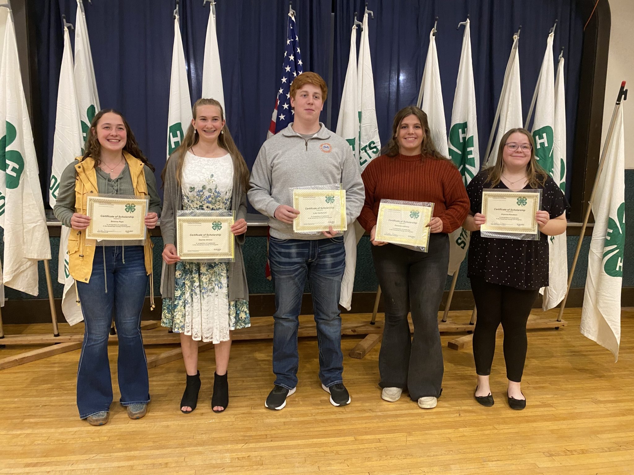 Awards & Scholarships Kewaunee County 4H